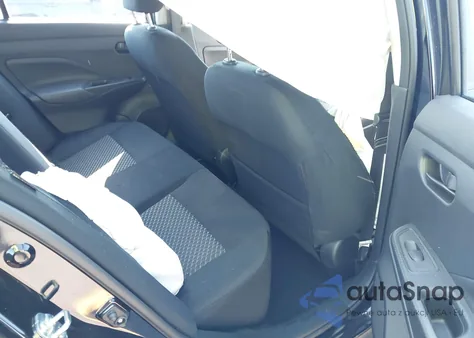 2024 Nissan Versa 1.6 S z USA, uszkodzony, nr VIN 3N1CN8DV1RL840701